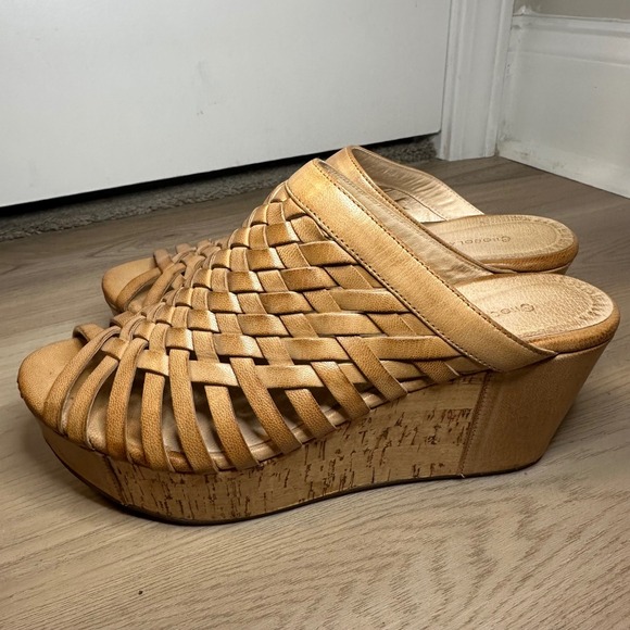 Chocolat Blu Walda Women Tan Leather Woven Platform Wedge Slide Sandals Size 7 - Picture 5 of 10